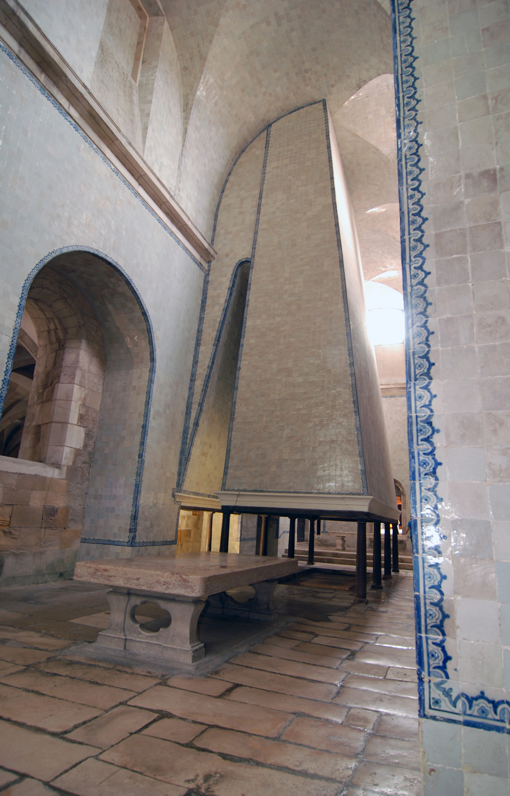 04 Keuken van het Mosteiro de Alcobaça verkleind