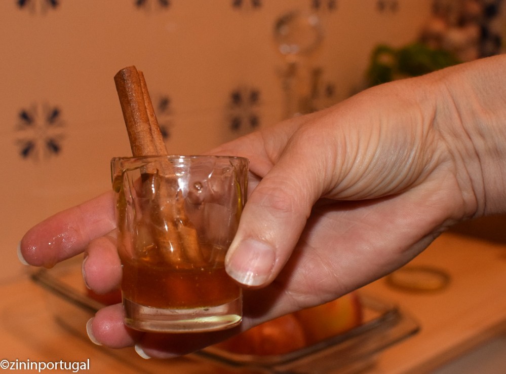 Maçã assada: in de oven gebakken appel