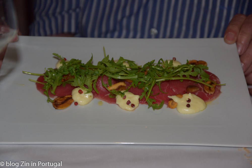 Hotel_Terra_Nostra_restaurant_starter_carpaccio