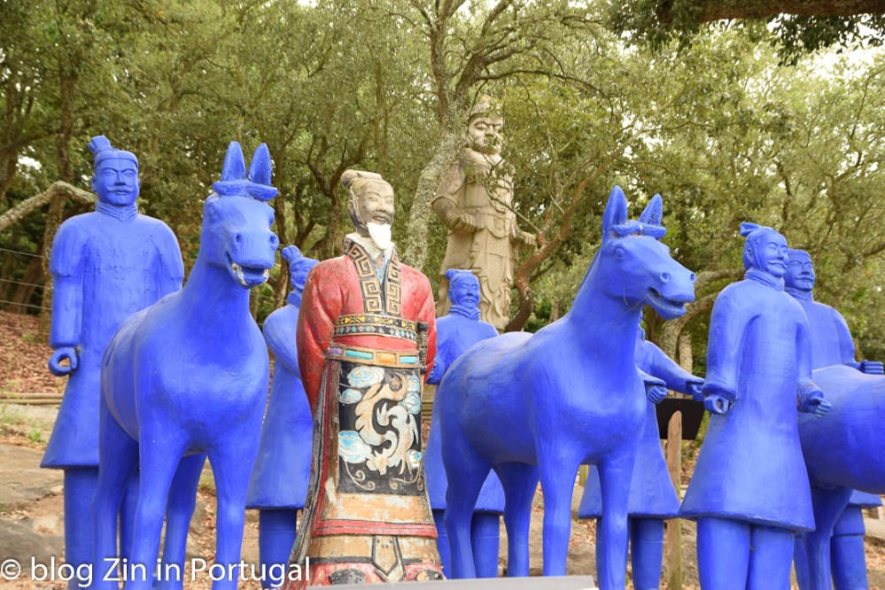 Buddha Eden terracotta leger