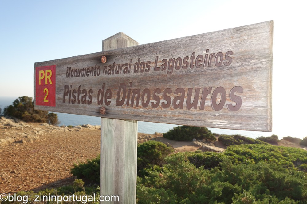 Afdalen naar voetsporen